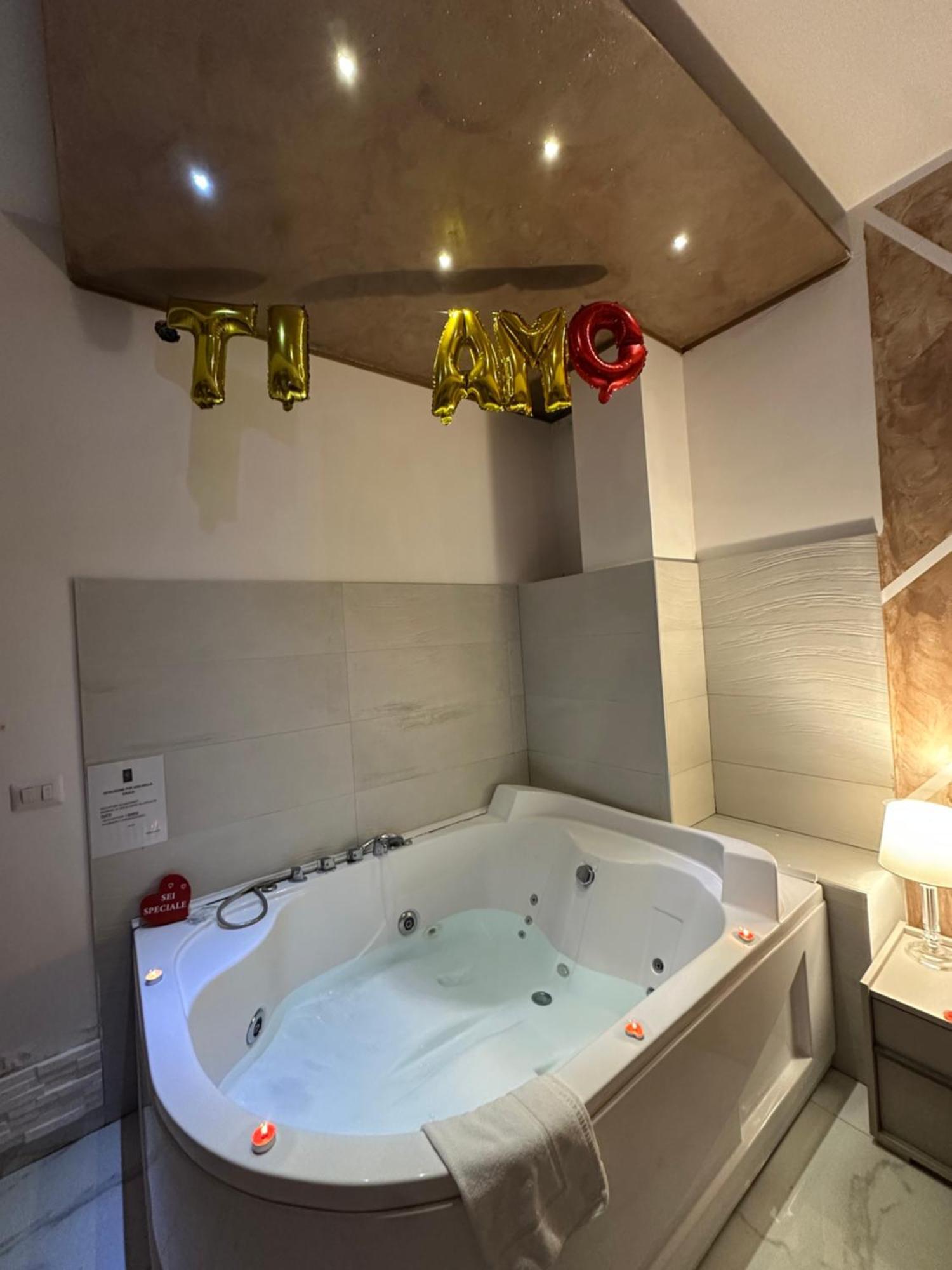Infinity Suite Acerra Exterior photo